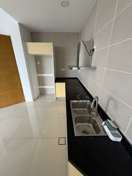 Service Residence for Rent at D'Pristine - Pierre Chin - Kitchen - PropertyGuru.com.my