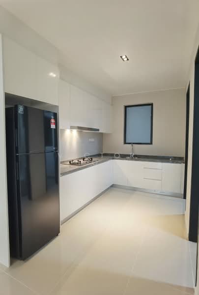 Servis Apartment untuk Disewa di Sapphire Paradigm - Victor Foo - Kitchen - PropertyGuru.com.my