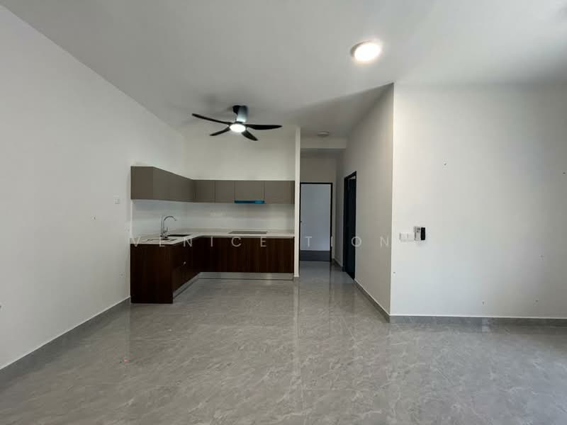 Kondominium untuk Disewa di Altris Residences @ The Quartz WM - Venice Tiong - Kitchen - PropertyGuru.com.my