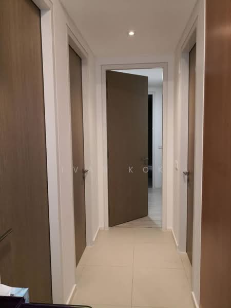 Service Residence for Sale at Cantara Residences - Ivan Kok - Corridor - PropertyGuru.com.my