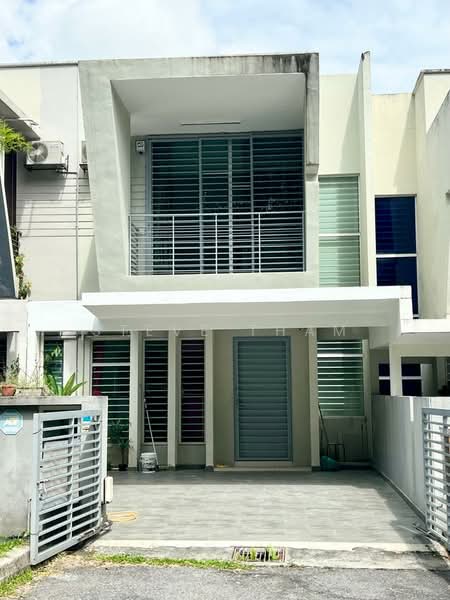 2-storey Terraced House for Sale in Bandar Putra Permai (Seri Kembangan) - Steve Tham - Exterior - PropertyGuru.com.my