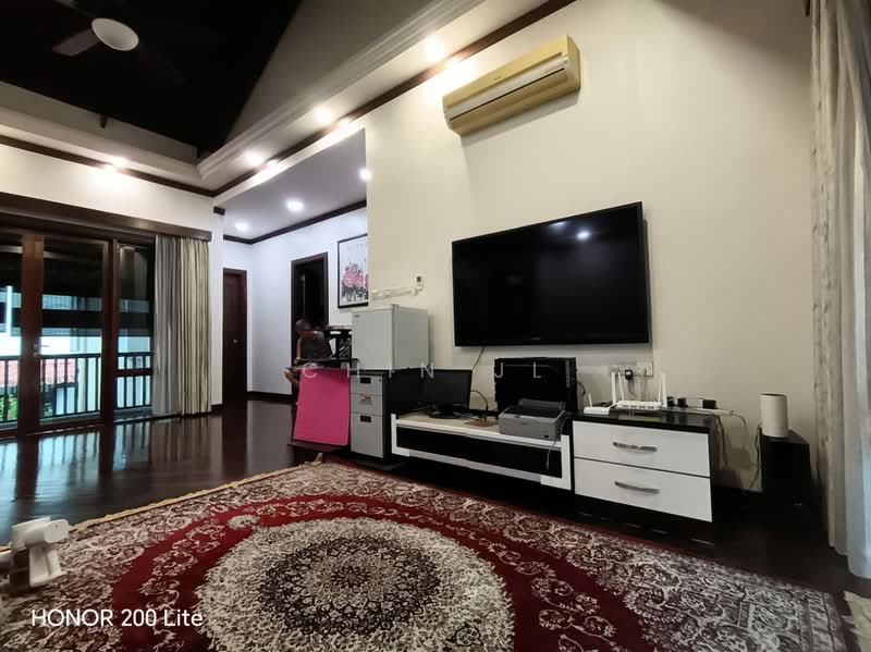 Bungalow for Sale in Bukit Rahman Putra (Sungai Buloh) - Chin JL - Living Room - PropertyGuru.com.my