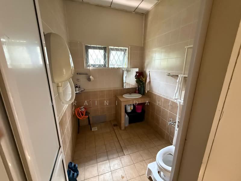 Rumah Banglo untuk Dijual di Seksyen 2 (Shah Alam) - Noraini Dahan - PropertyGuru.com.my