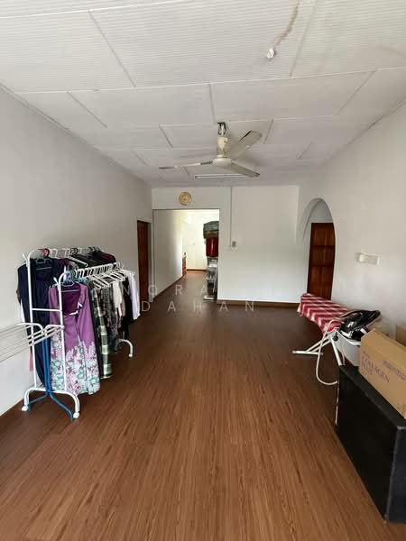 Rumah Banglo untuk Dijual di Seksyen 2 (Shah Alam) - Noraini Dahan - PropertyGuru.com.my