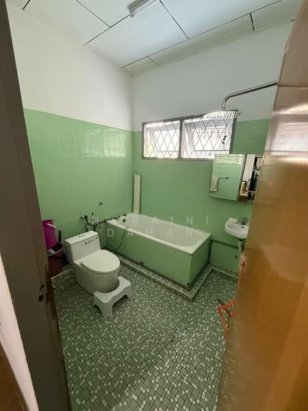 Rumah Banglo untuk Dijual di Seksyen 2 (Shah Alam) - Noraini Dahan - PropertyGuru.com.my