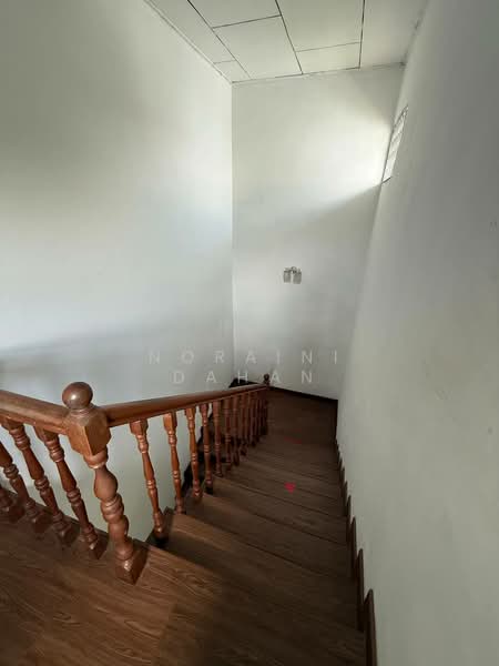 Rumah Banglo untuk Dijual di Seksyen 2 (Shah Alam) - Noraini Dahan - PropertyGuru.com.my