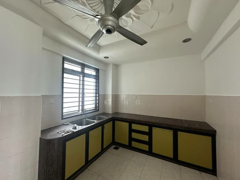 Apartment for Sale at Pulai View - CK Ng - Kitchen - PropertyGuru.com.my