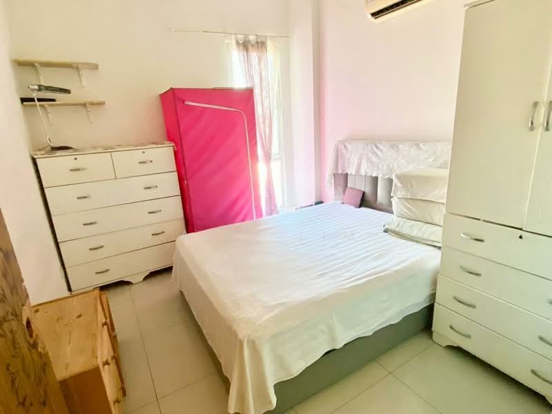 Condominium for Rent at Surin Condominium - Alex Lim - Bedroom - PropertyGuru.com.my