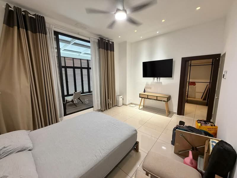 2-storey Terraced House for Sale in Taman Austin Duta (Tebrau) - Jason Khoo - Bedroom - PropertyGuru.com.my