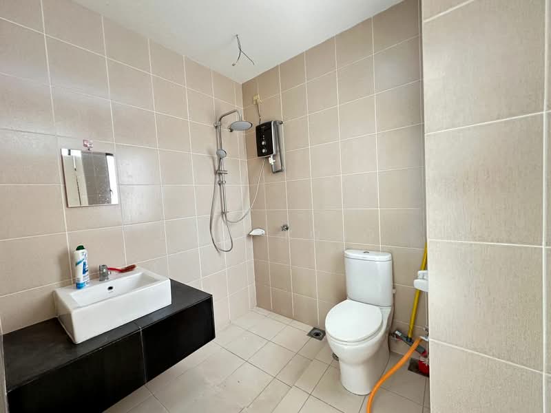 Rumah Teres 2 Tingkat untuk Dijual di Rawang (Selangor) - Echo Kong - Bathroom - PropertyGuru.com.my