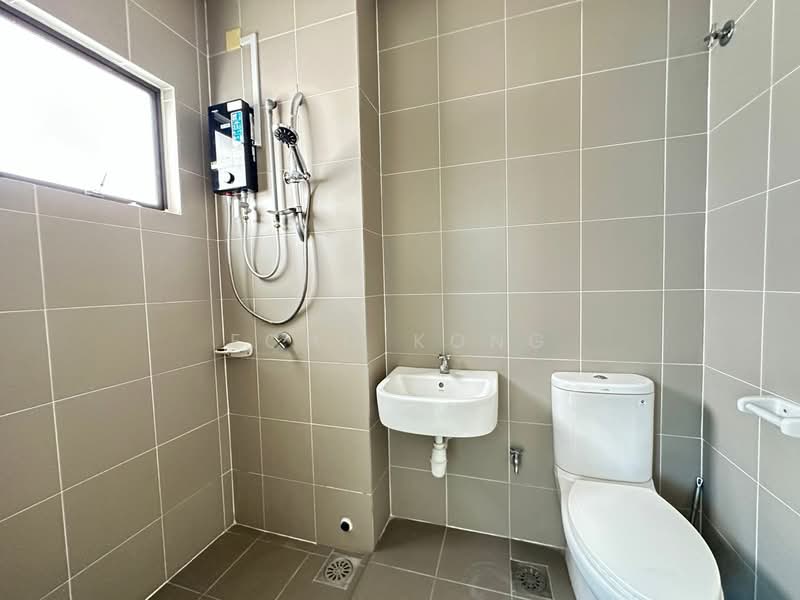 Rumah Teres 2 Tingkat untuk Dijual di Rawang (Selangor) - Echo Kong - Bathroom - PropertyGuru.com.my