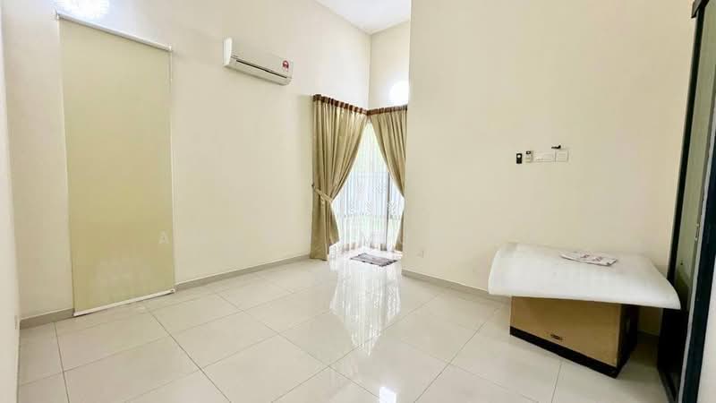 Untuk Dijual - Anjung Melati