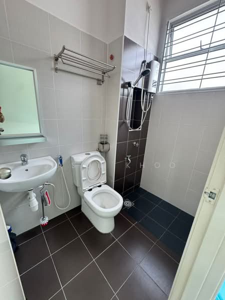 Rumah Teres 2 Tingkat untuk Dijual di Taman Mount Austin (Tebrau) - Jason Khoo - Bathroom - PropertyGuru.com.my