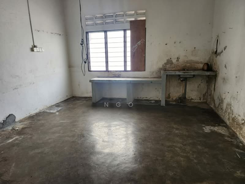 Rumah Teres 1 Tingkat untuk Dijual di Tongkang Pechah (Batu Pahat) - NGO - Interior - PropertyGuru.com.my