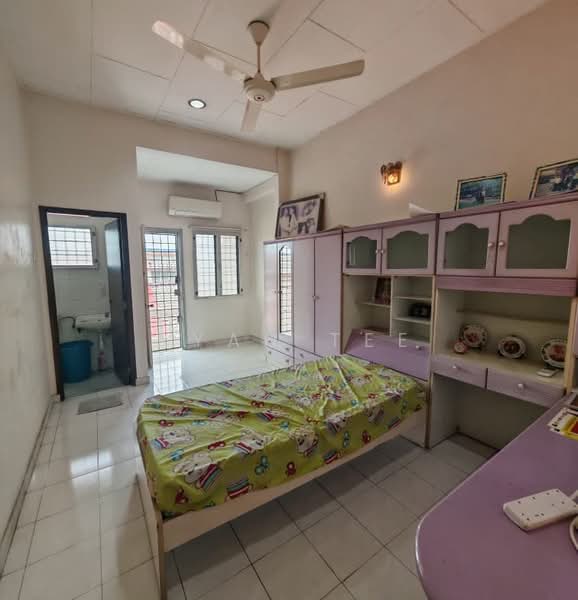 Rumah Teres 2 Tingkat untuk Dijual di Kepong (Kuala Lumpur) - Ryan Tee - Bedroom - PropertyGuru.com.my
