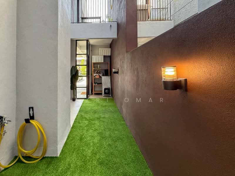 Terraced House for Sale in Cyberjaya (Selangor) - Fazri Omar - Exterior - PropertyGuru.com.my