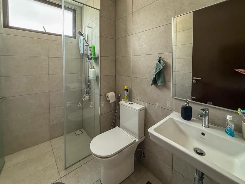 Terraced House for Sale in Cyberjaya (Selangor) - Fazri Omar - Bathroom - PropertyGuru.com.my