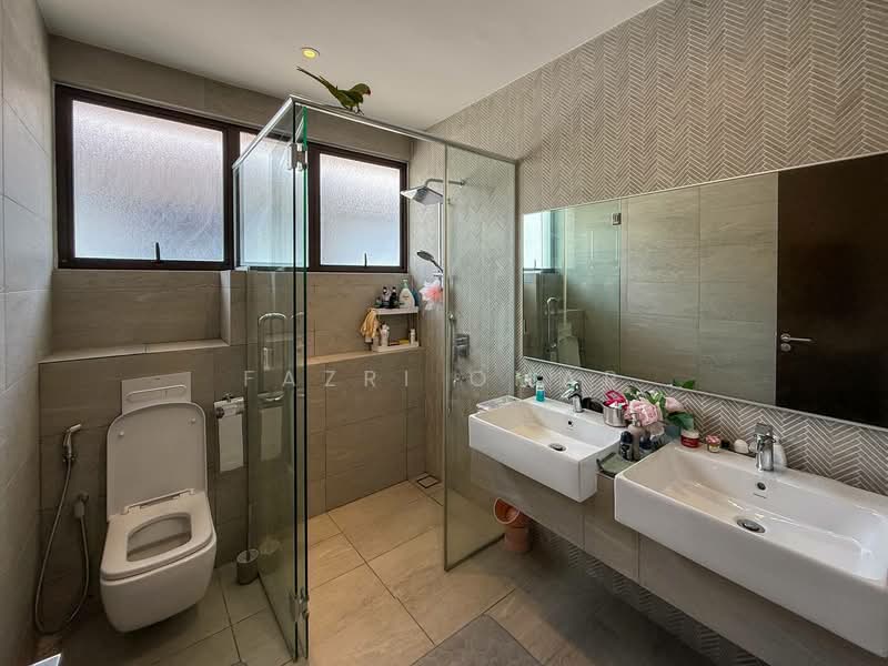 Terraced House for Sale in Cyberjaya (Selangor) - Fazri Omar - Bathroom - PropertyGuru.com.my