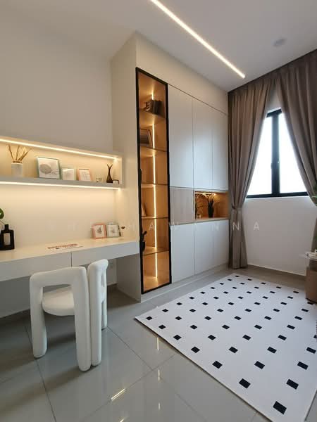 Rumah Teres 2 Tingkat untuk Dijual di Bandar Tiram (Ulu Tiram) - Shashawanna . - Study - PropertyGuru.com.my