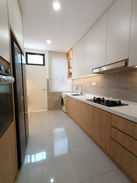 Rumah Teres 2 Tingkat untuk Dijual di Bandar Tiram (Ulu Tiram) - Shashawanna . - Kitchen - PropertyGuru.com.my