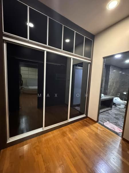 Semi-Detached House for Sale in Taman Sutera Utama (Skudai) - Max Loh - Bathroom - PropertyGuru.com.my