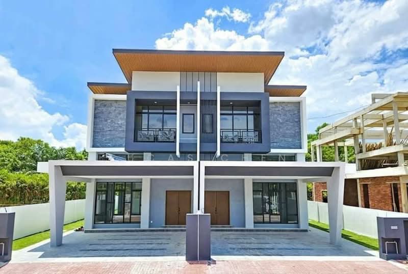 Rumah Berkembar untuk Dijual di Bandar Seri Botani (Ipoh) - Lucas Chen - Exterior - PropertyGuru.com.my