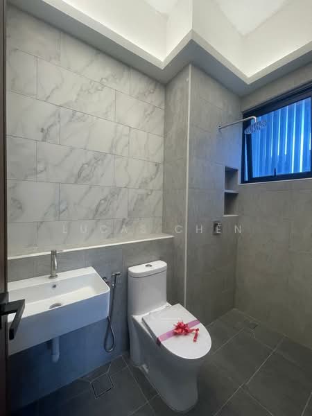 Rumah Berkembar untuk Dijual di Bandar Seri Botani (Ipoh) - Lucas Chen - Bathroom - PropertyGuru.com.my