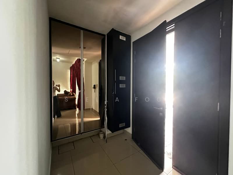 3-storey Terraced House for Sale in Cyberjaya (Selangor) - Stella Foo - Entrance - PropertyGuru.com.my