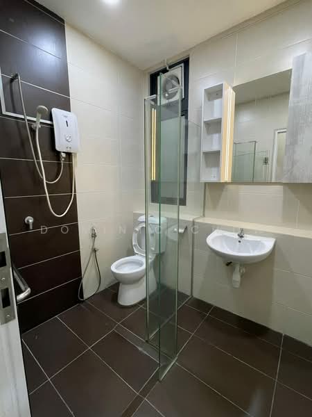 Service Residence for Rent at 8Scape Residence @ Sutera - Dominic Chow - Bathroom - PropertyGuru.com.my