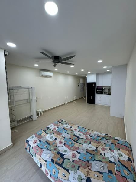 Service Residence for Rent at KSL Residence @ Daya - Stephanie Yap - Bedroom - PropertyGuru.com.my