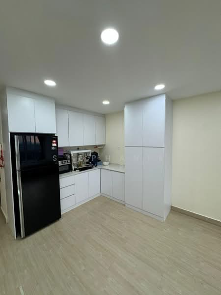 Service Residence for Rent at KSL Residence @ Daya - Stephanie Yap - Kitchen - PropertyGuru.com.my