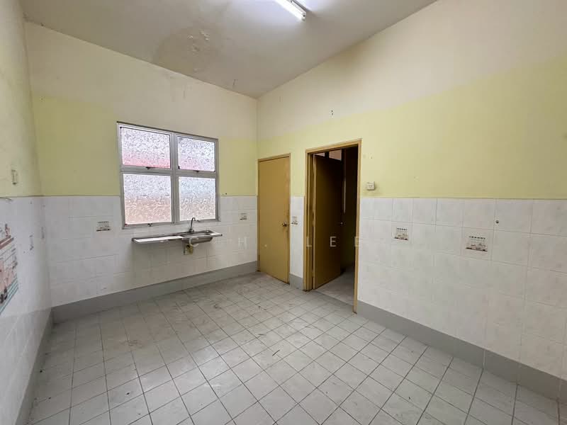 2-storey Terraced House for Sale in Sungai Petani (Kedah) - C.H. Lee - Kitchen - PropertyGuru.com.my