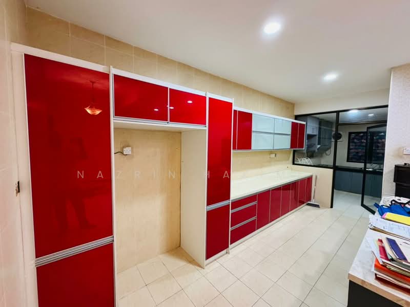 Terraced House for Sale in Bukit Jelutong (Shah Alam) - Nazrin Hakimin - PropertyGuru.com.my