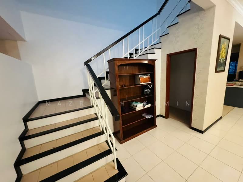Terraced House for Sale in Bukit Jelutong (Shah Alam) - Nazrin Hakimin - PropertyGuru.com.my