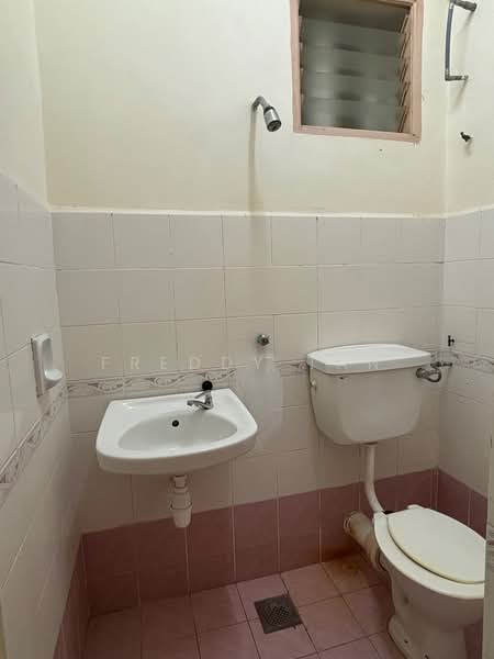 Apartment for Sale at Gambier Heights - Freddy Tan - PropertyGuru.com.my