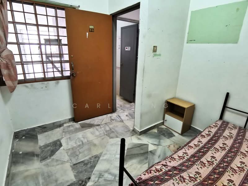 2-storey Terraced House for Rent in Seksyen 7 (Shah Alam) - Carlos Ng - Bedroom - PropertyGuru.com.my