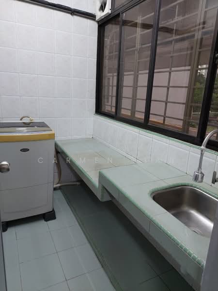 Apartment for Rent at Pangsapuri Nilam - Carmen Lian - Balcony - PropertyGuru.com.my