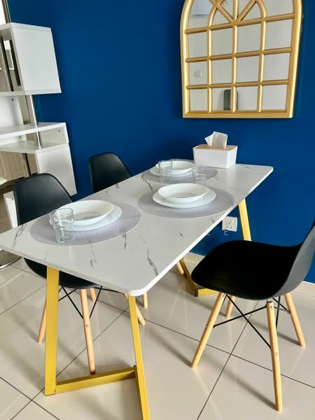For Rent - Kenwingston Platz