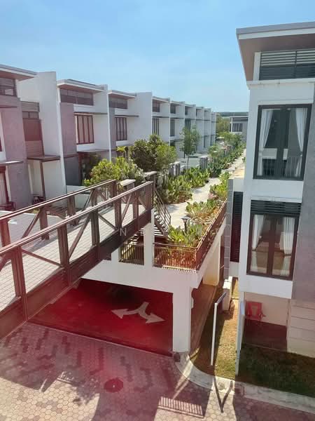 3-storey Terraced House for Sale in Cyberjaya (Selangor) - Cindy Ho - Exterior - PropertyGuru.com.my