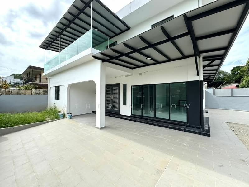 Semi-Detached House for Sale in Kampung Mahmoodiah (Johor Bahru) - Katherine Low - Exterior - PropertyGuru.com.my