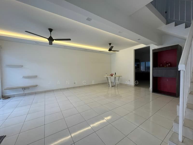 2-storey Terraced House for Rent in Shah Alam (Selangor) - Janice Tang - Living Room - PropertyGuru.com.my