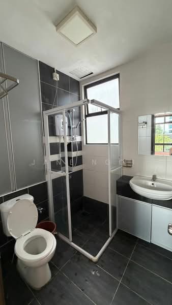 Apartment for Rent at Seri Austin Residence (Pangsapuri Seri Austin) - Jane Ngoi - Bathroom - PropertyGuru.com.my