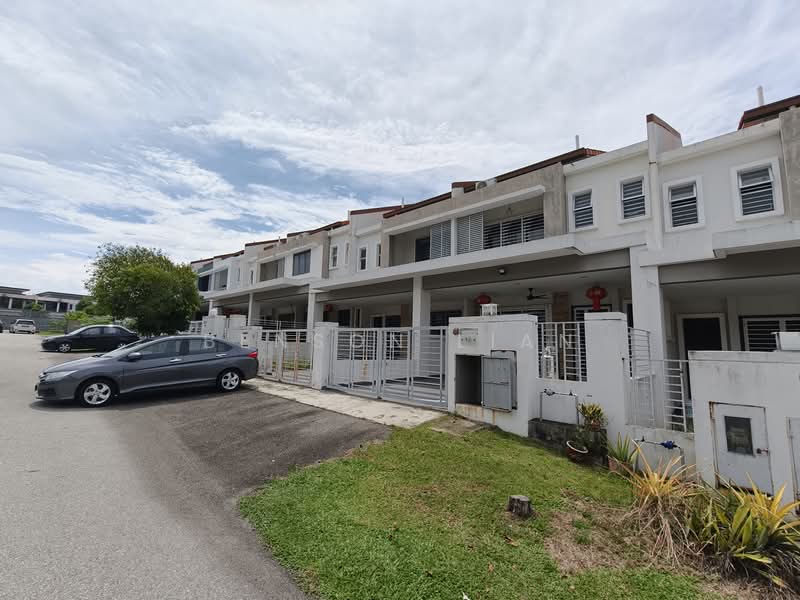 Terraced House for Rent in Ijok (Selangor) - Benson Lian - Exterior - PropertyGuru.com.my