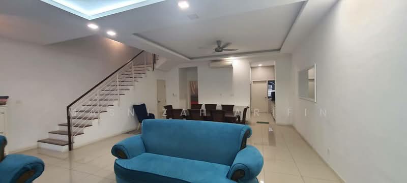 Rumah Teres 2 Tingkat untuk Dijual di U12, Taman Cahaya Alam (Shah Alam) - Masnizah Arifin - Living Room - PropertyGuru.com.my
