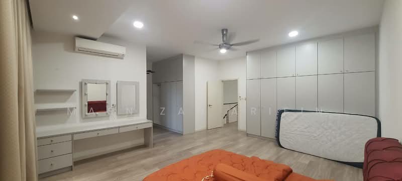 Rumah Teres 2 Tingkat untuk Dijual di U12, Taman Cahaya Alam (Shah Alam) - Masnizah Arifin - Bedroom - PropertyGuru.com.my