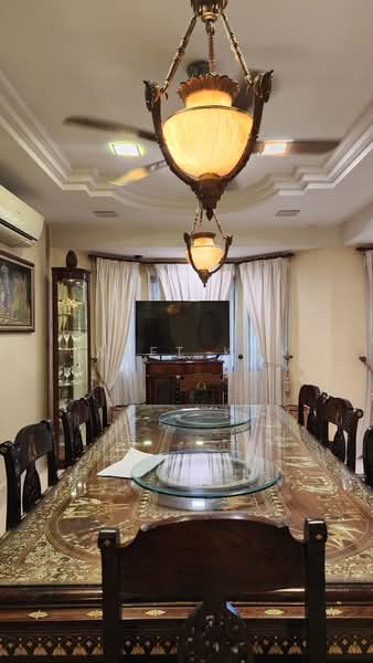 Rumah Berkembar untuk Dijual di Damansara Heights (Kuala Lumpur) - jaret kok - Dining Room - PropertyGuru.com.my