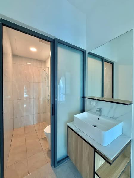 Service Residence for Rent at Savana @ Utropolis - Eldius Pang - Bathroom - PropertyGuru.com.my
