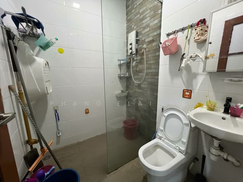 Cluster House for Sale in Austin Heights (Tebrau) - Phang Elainne - PropertyGuru.com.my
