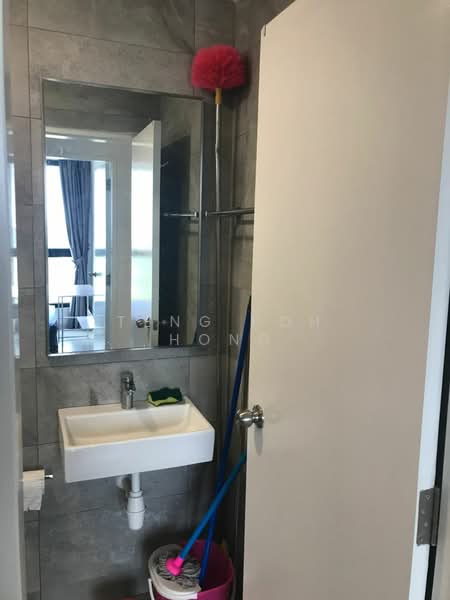 Service Residence for Rent at Equine Residence - Teng Poh Hong - Bathroom - PropertyGuru.com.my