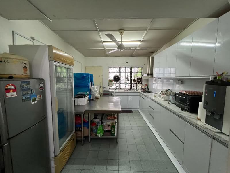 Rumah Teres 2 Tingkat untuk Dijual di Taman Subang Ss3 (Petaling Jaya) - Ali Idris - Kitchen - PropertyGuru.com.my